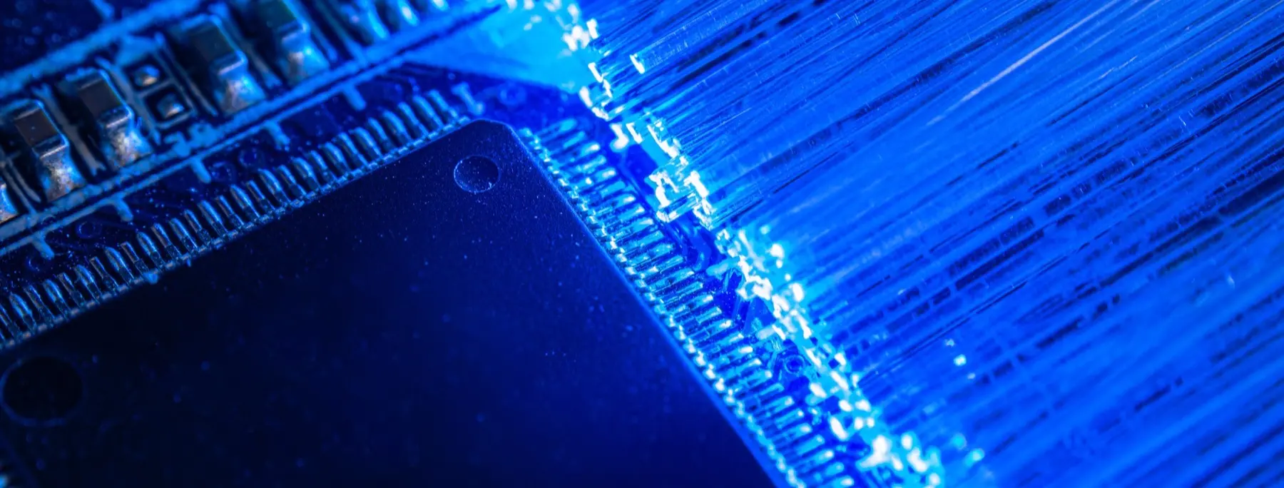 Illuminated fibre optics on a circuit board